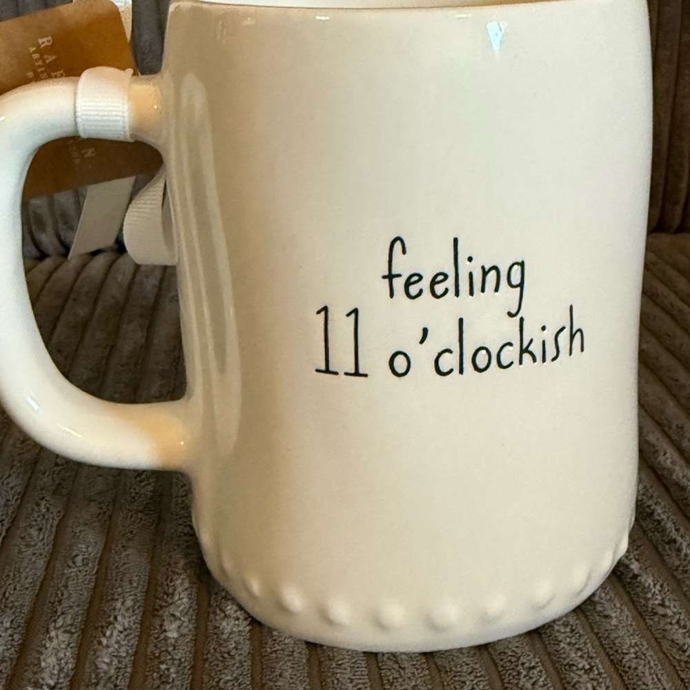 Rae Dunn x Disney x Winnie the Pooh Double-sided Mug FEELING 11 O’CLOCKISH NWT - Picture 4 of 8